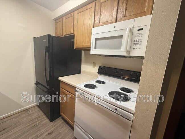 Building Photo - 2404 Independence Ln