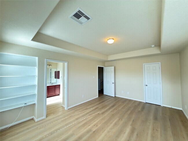 Building Photo - 15011 Calico Heights Ln