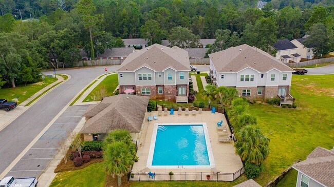 Building Photo - 6783 Spaniel Dr