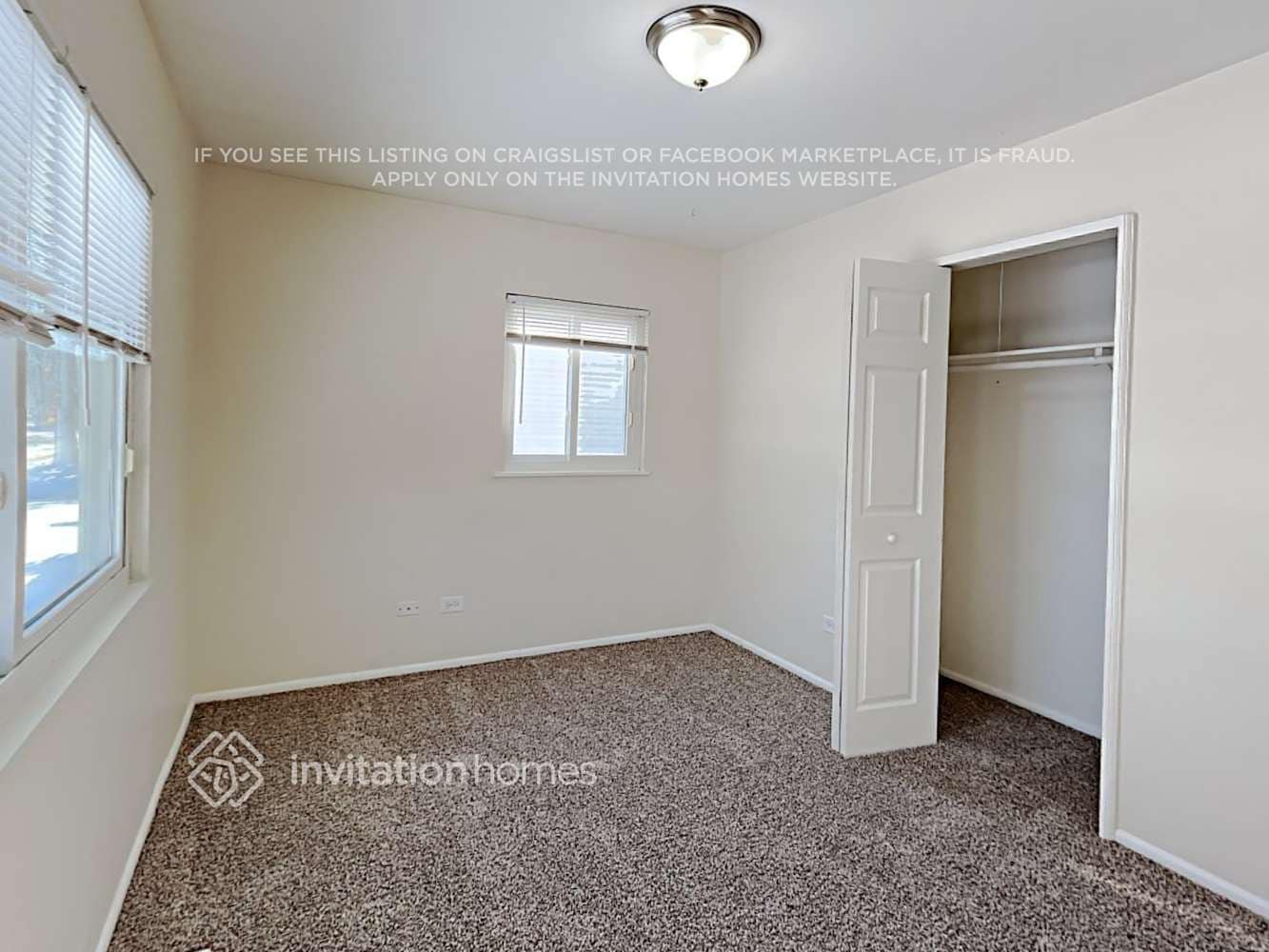 Building Photo - 108 S Spruce Ln