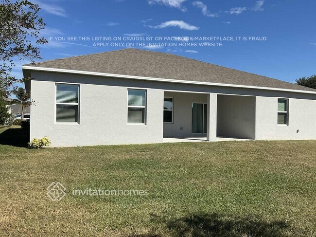 Building Photo - 2409 Prague Ln