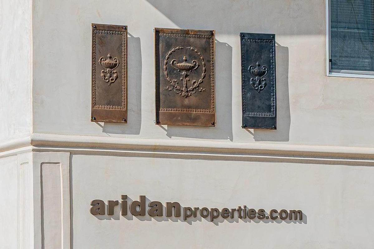 Building Photo - 1117 Cochran Ave