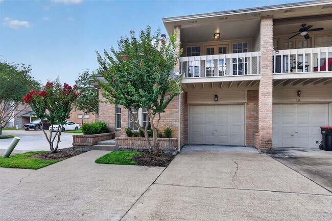 Building Photo - 5515 Strack Rd