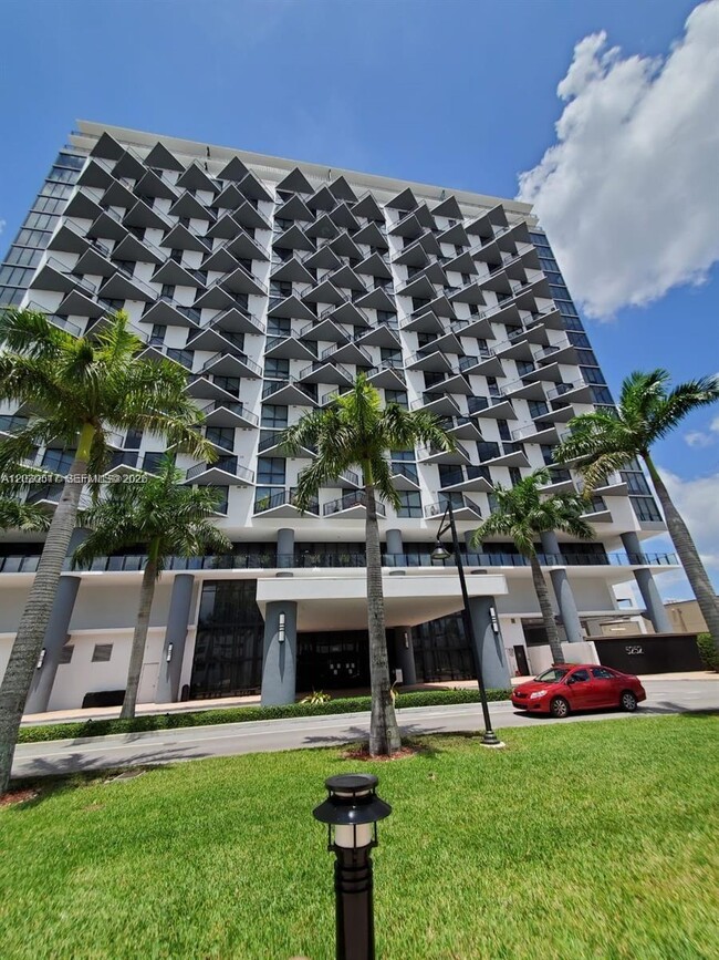 Building Photo - 5252 NW 85th Ave