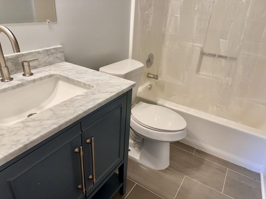 Building Photo - 2651 St Charles Ln NW