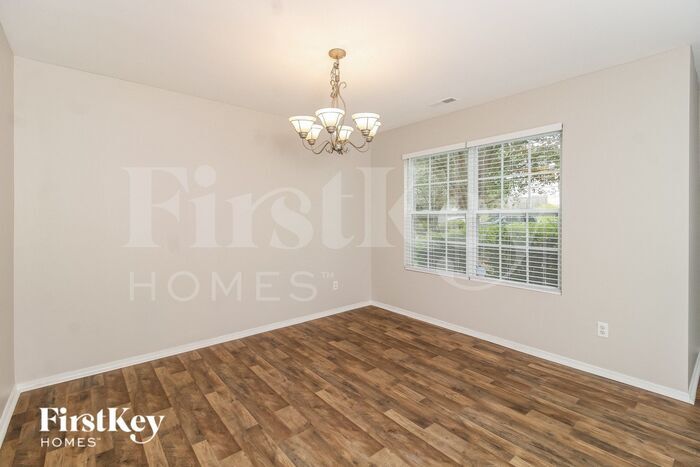 Building Photo - 633 Cambridge Farm Ct