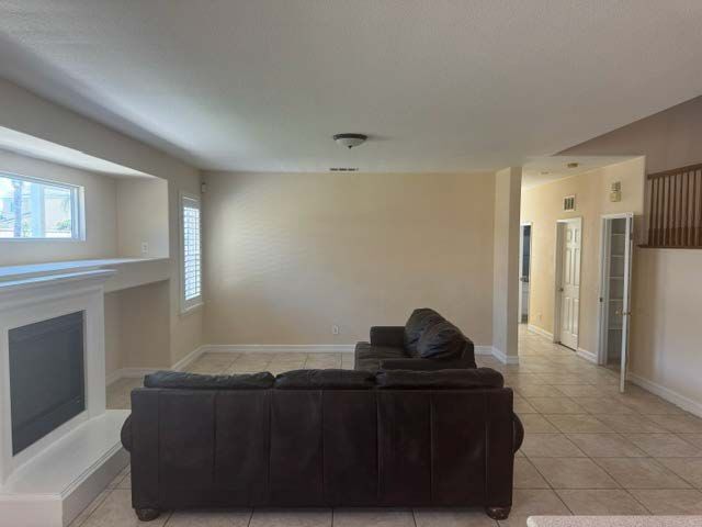 Building Photo - 13884 Oak Tree Ln