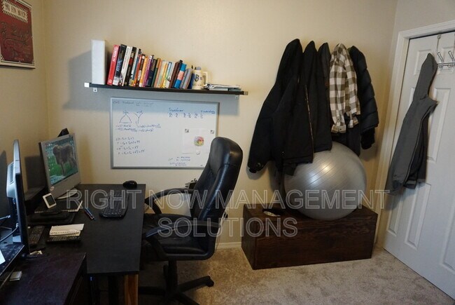 Building Photo - 3531 S Lower Fork Way