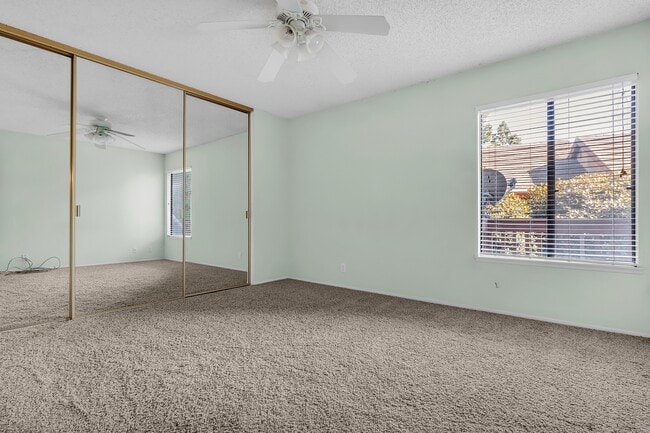 Building Photo - 403 Orange Blossom