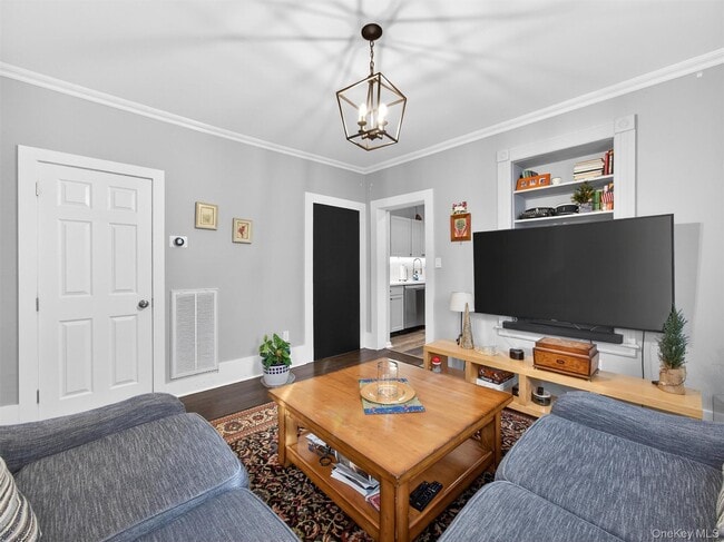 Building Photo - 24 E Park Pl
