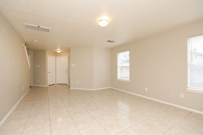 Building Photo - 12846 Colony Heath Ln