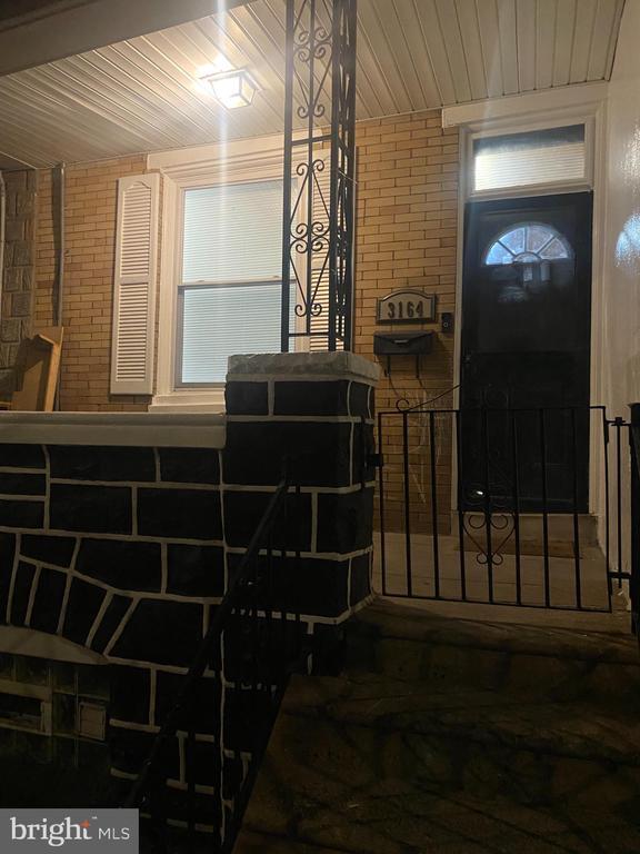 Building Photo - 3164 Cedar St