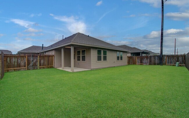 Building Photo - 4603 Bay Vista Dr