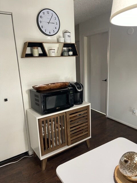 Coffee Station - 7 Oak Trl