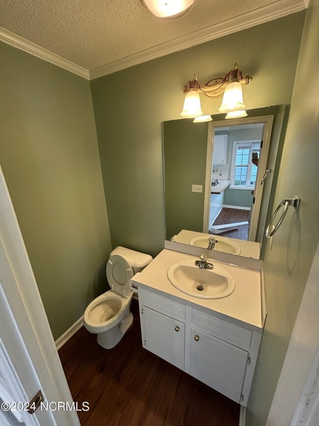 Building Photo - 3827 Sterling Pointe Dr