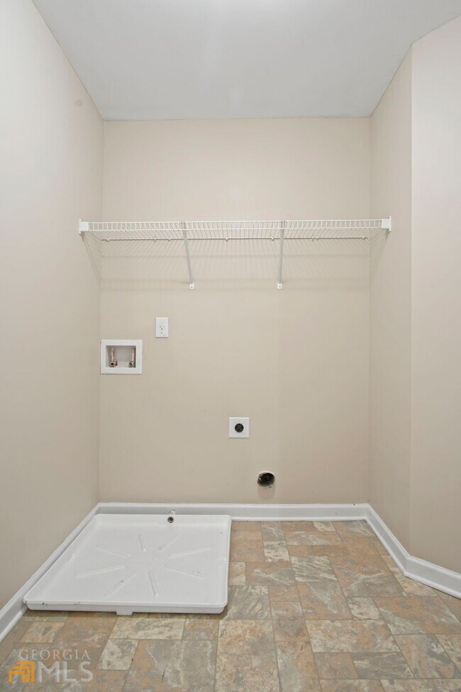 Building Photo - 85 Mary Jane Ln