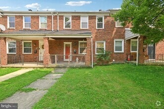Building Photo - 3427 Woodstock Ave