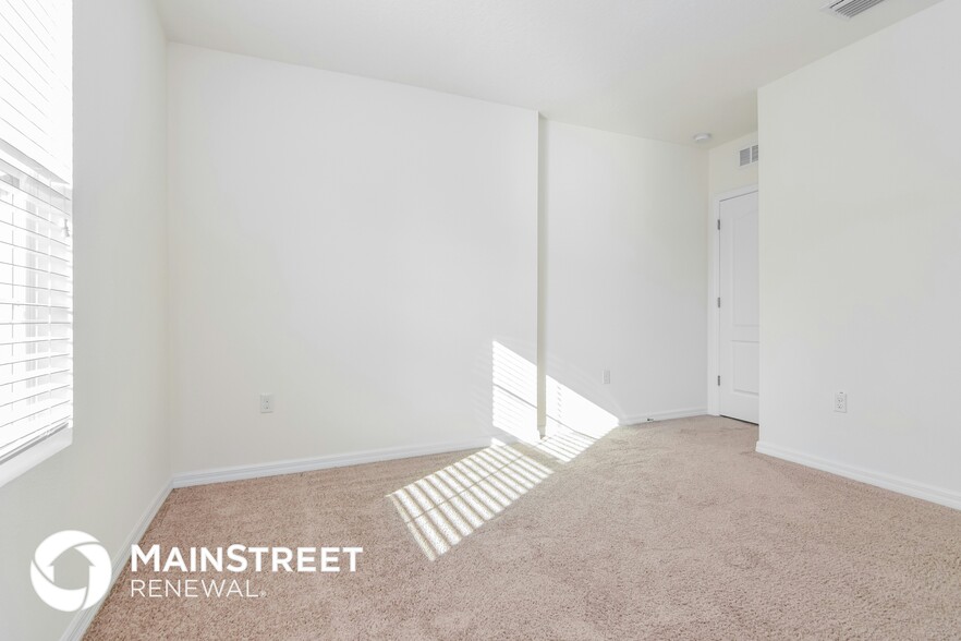 Building Photo - 14401 Beauly Cir