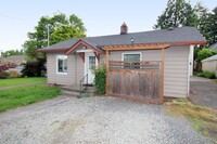Building Photo - 4626 NE 96th Ave