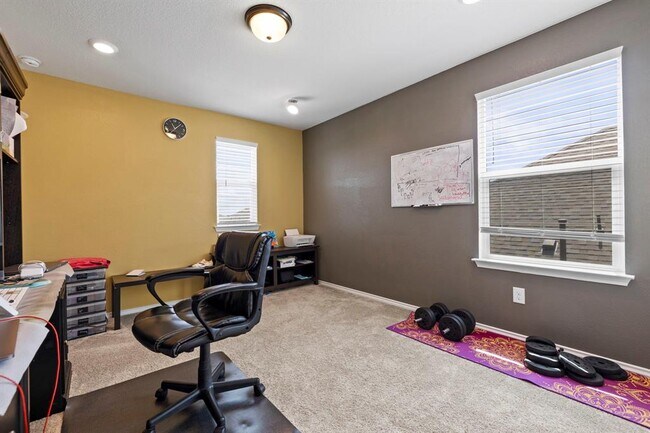 Building Photo - 1601 Sonny Dr