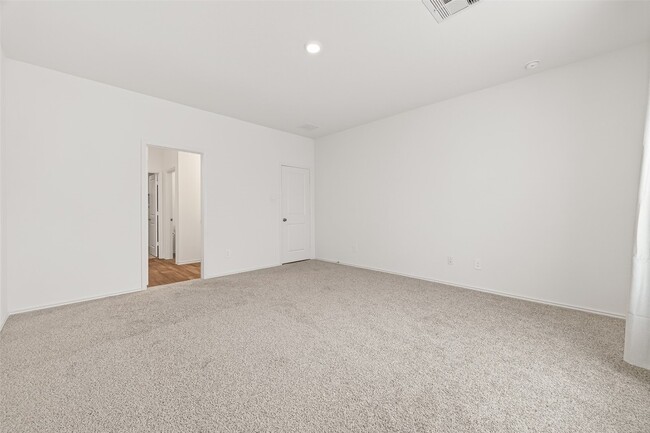 Building Photo - 4242 Wilsford Oak Wy