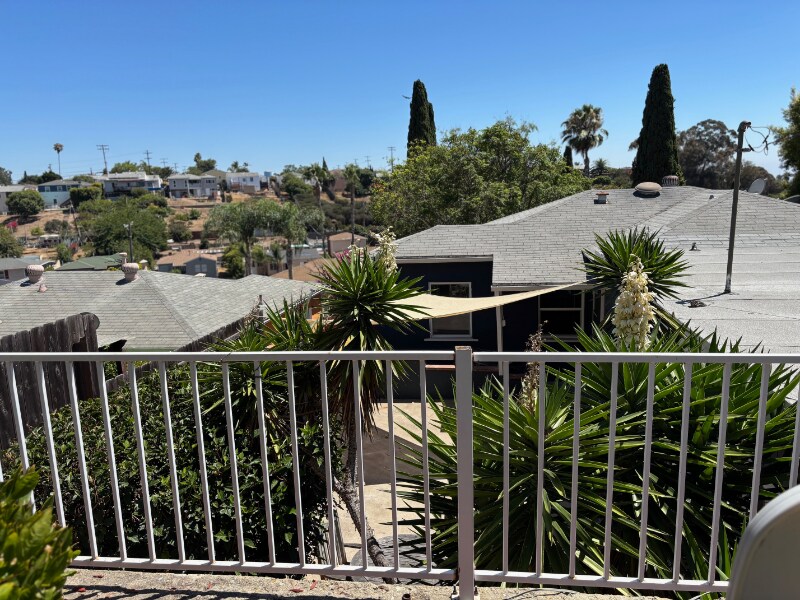 Building Photo - 5858 Adelaide Ave