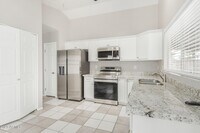 Building Photo - 23420 N 40th Ln