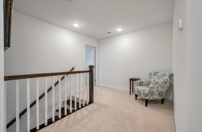 Building Photo - 1418 Widows Ct