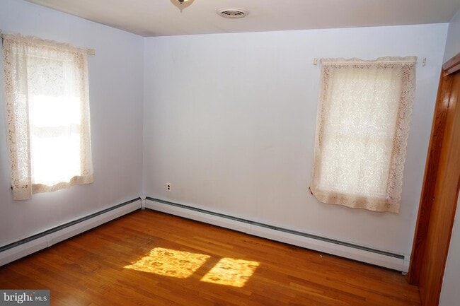 Building Photo - 7135 Bowers Rd