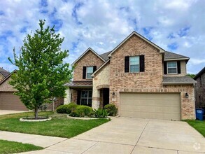 Building Photo - 2717 Calmwood Dr