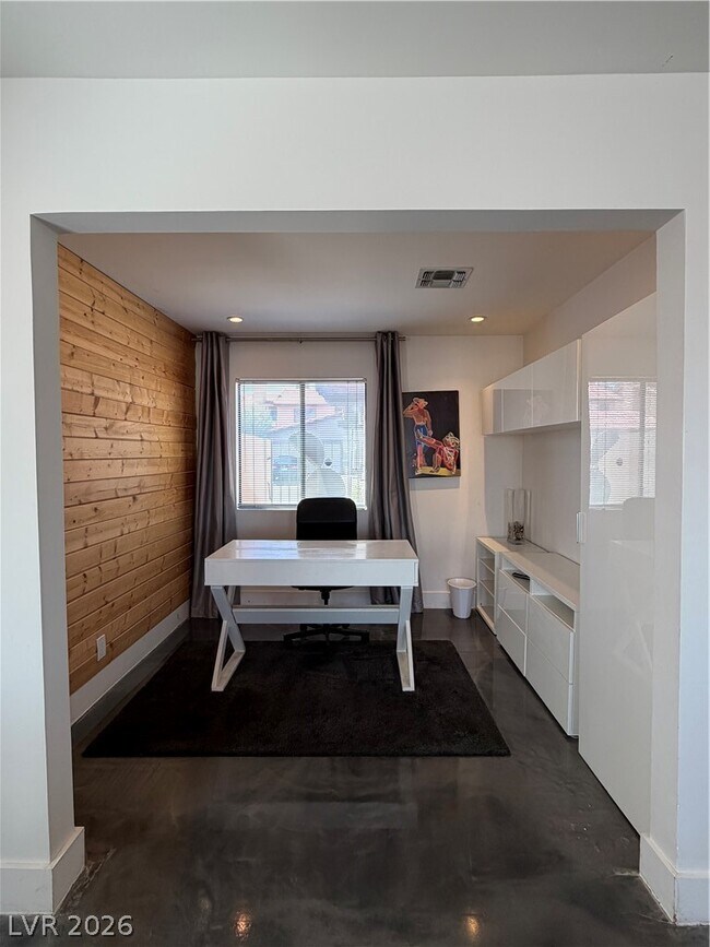 Building Photo - 3988 Delos Dr