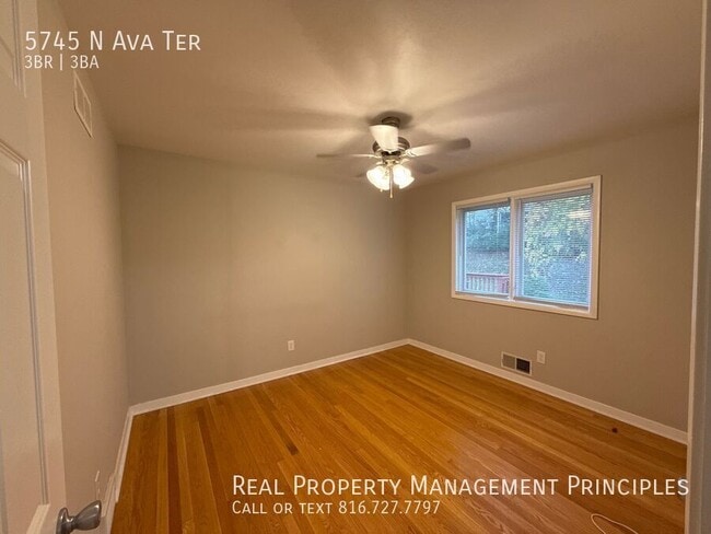 Building Photo - 5745 N Ava Terrace