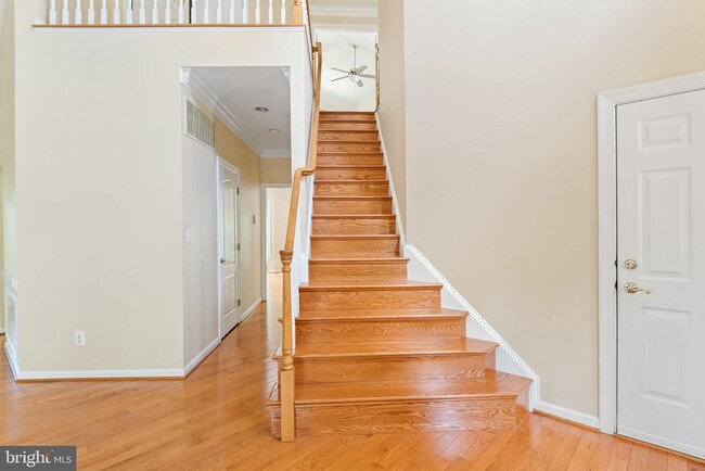 Building Photo - 2202 Sarah Woods Ct