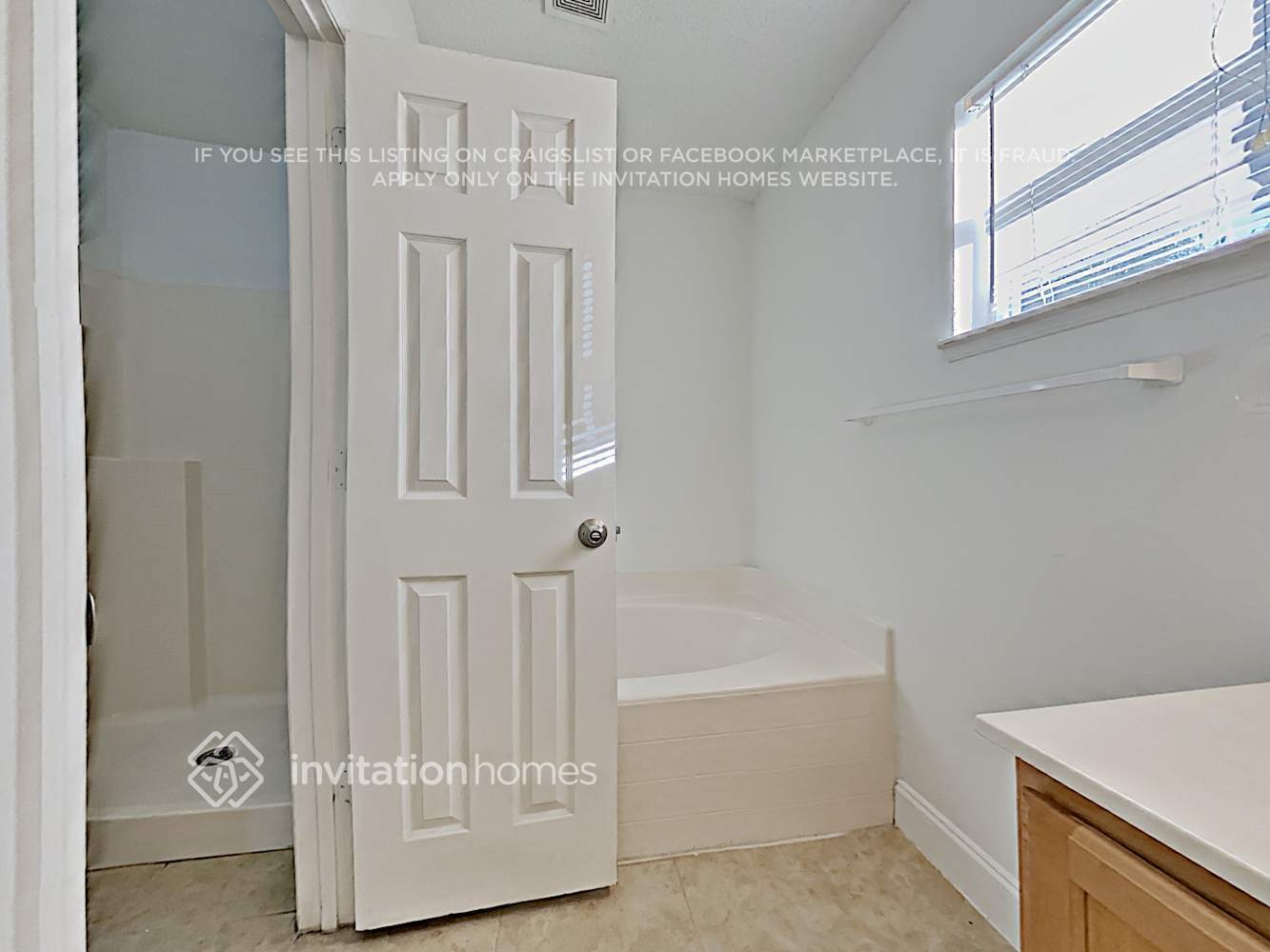 Building Photo - 4633 Willamette Cir