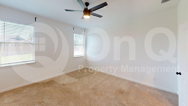 Building Photo - 749 Twinvale Dr