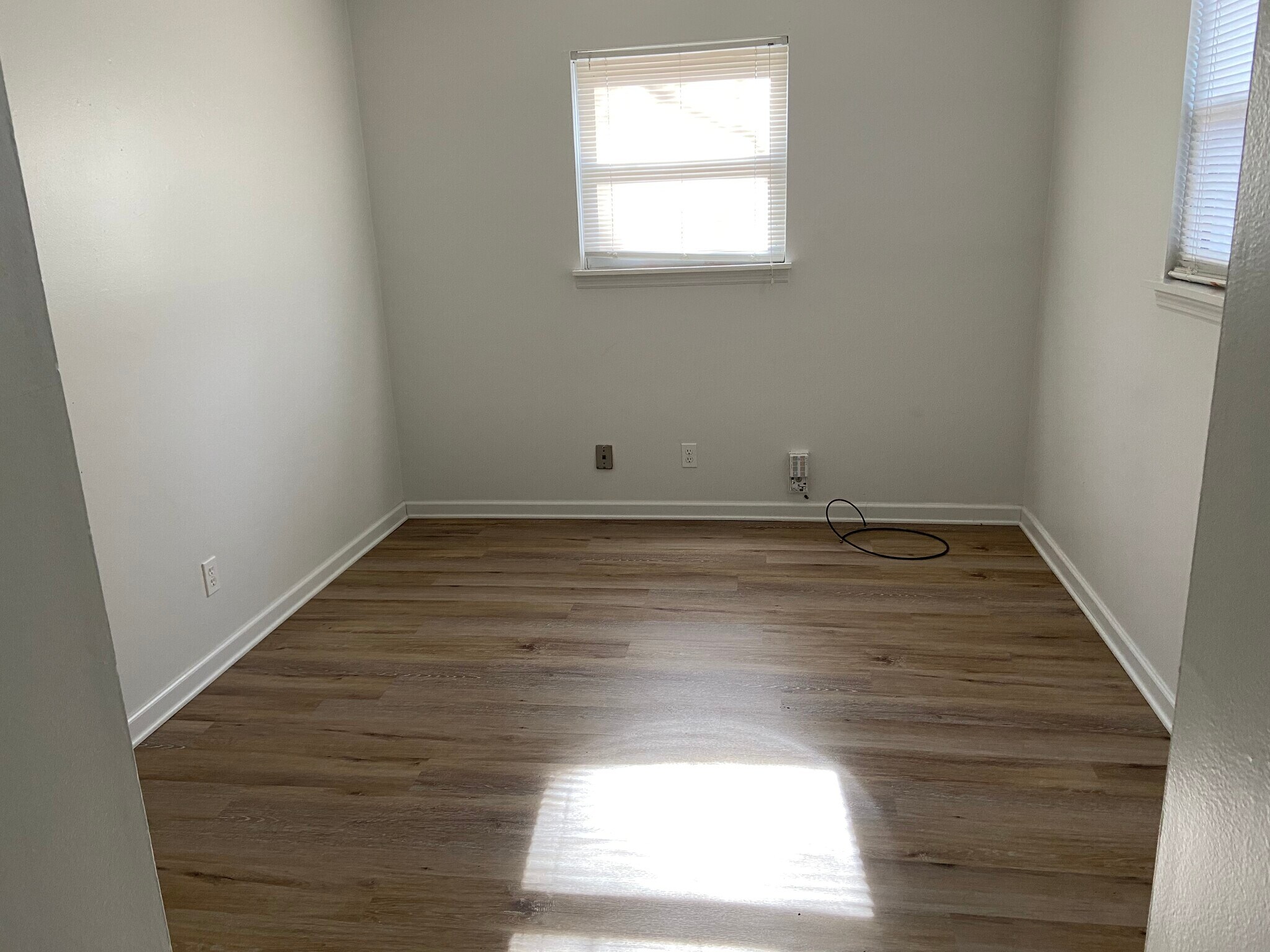 Building Photo - 20 Kimbell Ct