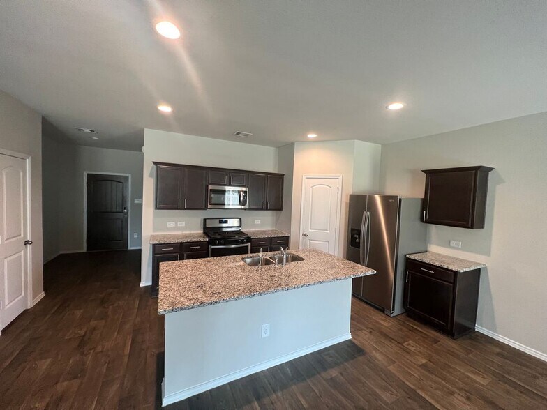 Building Photo - 23627 Blodgett Peak Trl