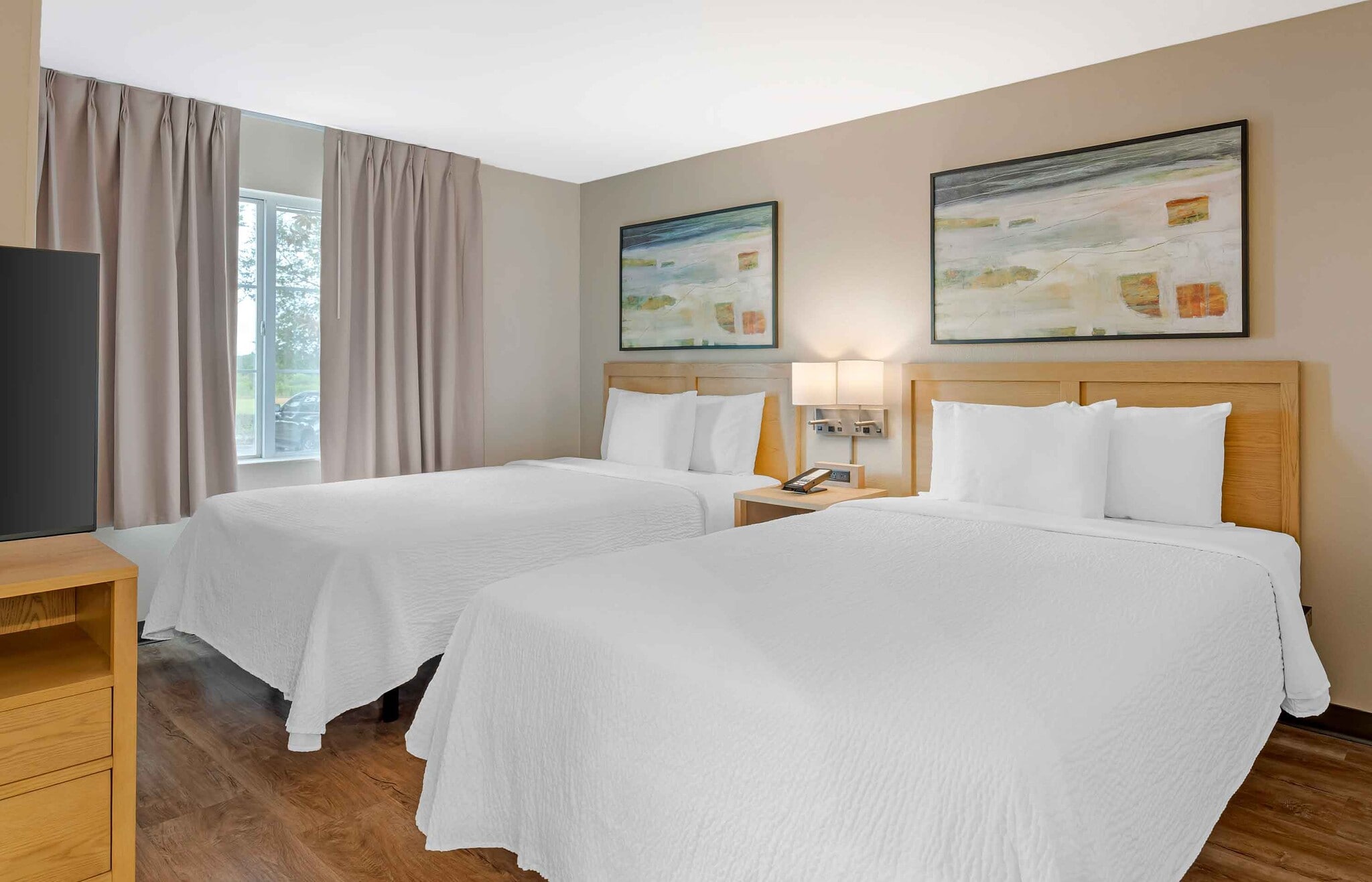 Building Photo - Furnished Studio-Orlando - Convention Ctr - Int'l Drive Area