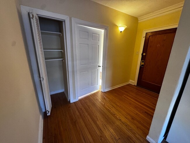 Building Photo - 2700 N Laramie Ave