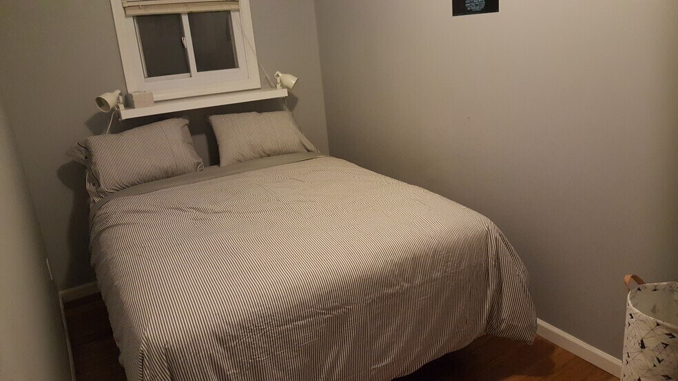 Building Photo - 372 Broadway