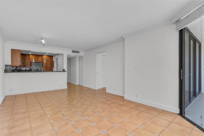 Building Photo - 1901 Brickell Ave