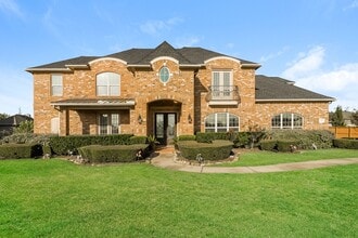 Building Photo - 3909 Pebble Brook Dr