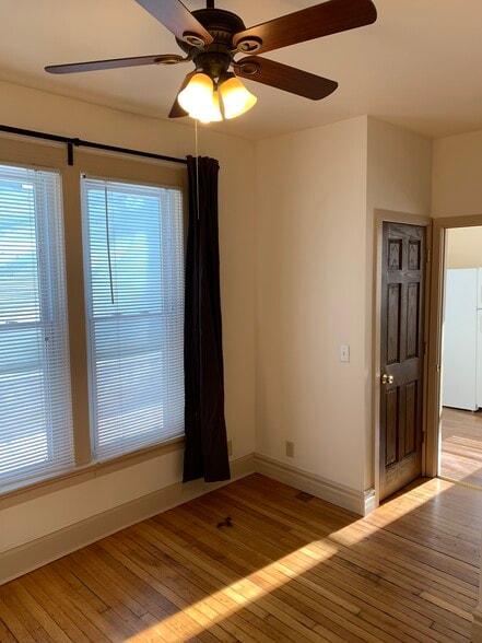 Bedroom with walk in closet - 1034 Spaight St
