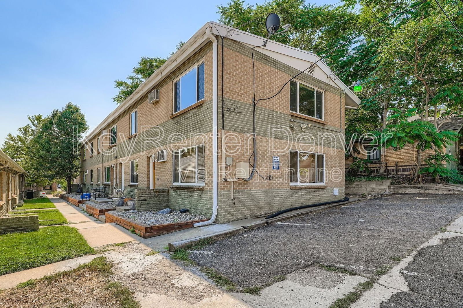 Building Photo - 23 N Clarkson St