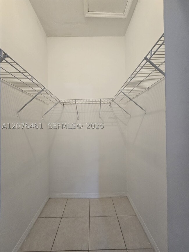 Building Photo - 21500 SW 87th Ct