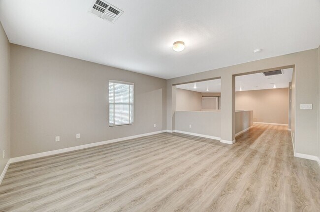 Building Photo - 1st MONTH FREE! Lone Mountain Heights Luxu...