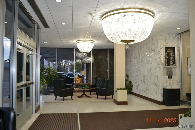 Building Photo - 5854 Main St