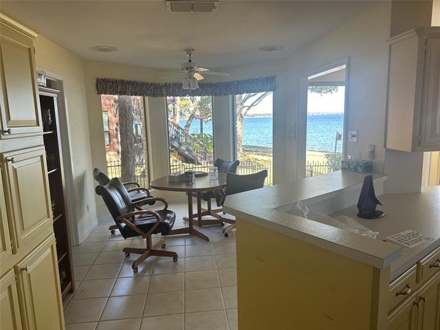 Building Photo - 29 Bayside Dr