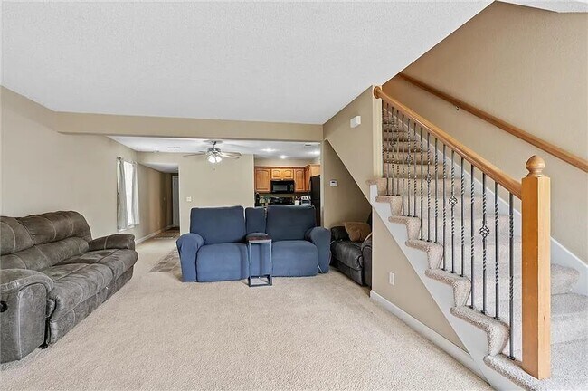 Building Photo - 9001 SW Gala Dr