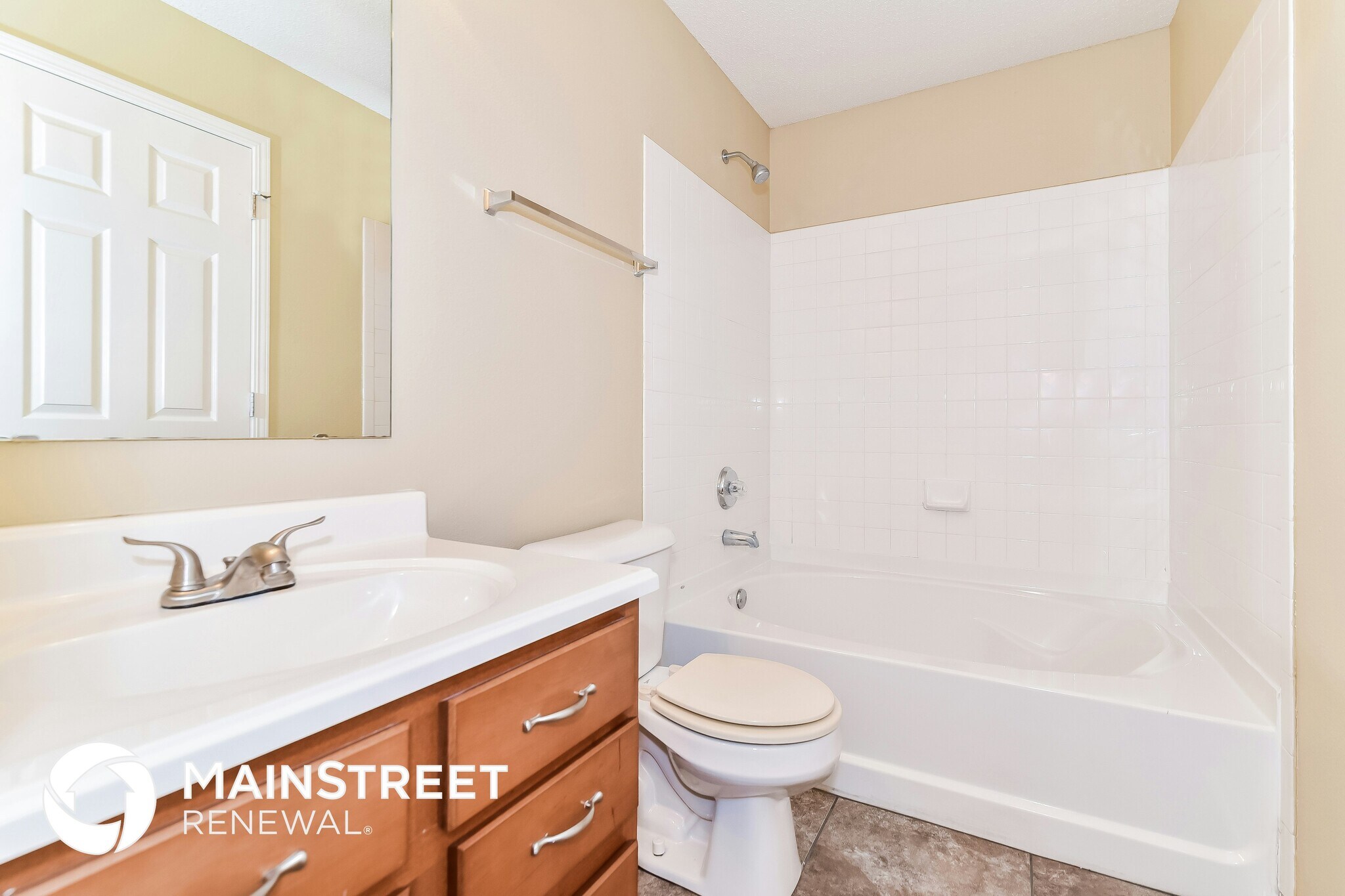 Building Photo - 9130 Southernwood Way